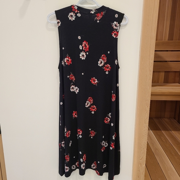 💕💕#HostPick 2 times💕💕Floral printed Duster dress - Picture 2 of 6